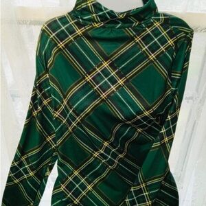 Elegant Green Plaid Turtleneck Long Sleeve Shirt Women, Polyester Knit